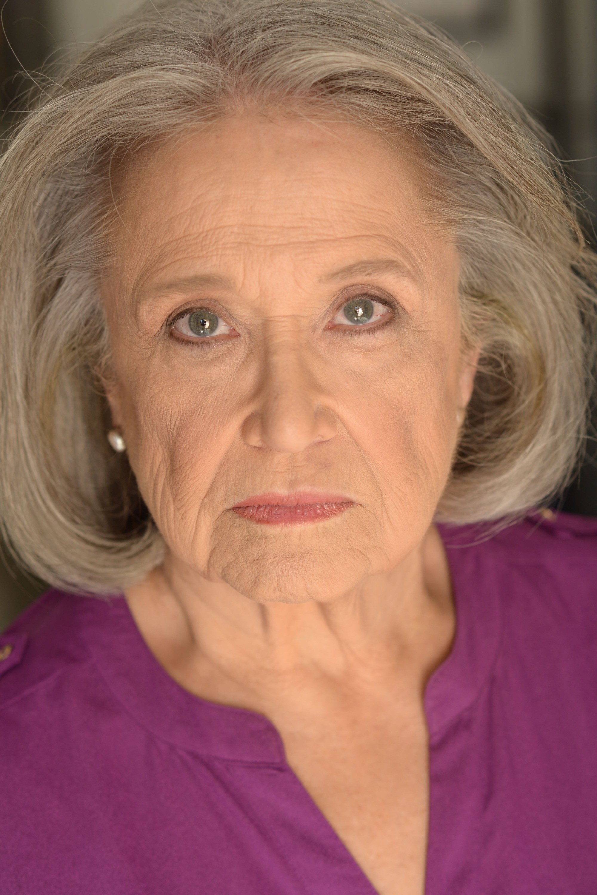 Marilyn Brett as Estelle in Going Nomad