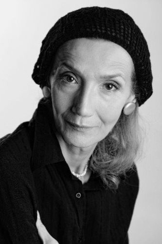 Emina Muftić as Zehra in Father's Last Wish