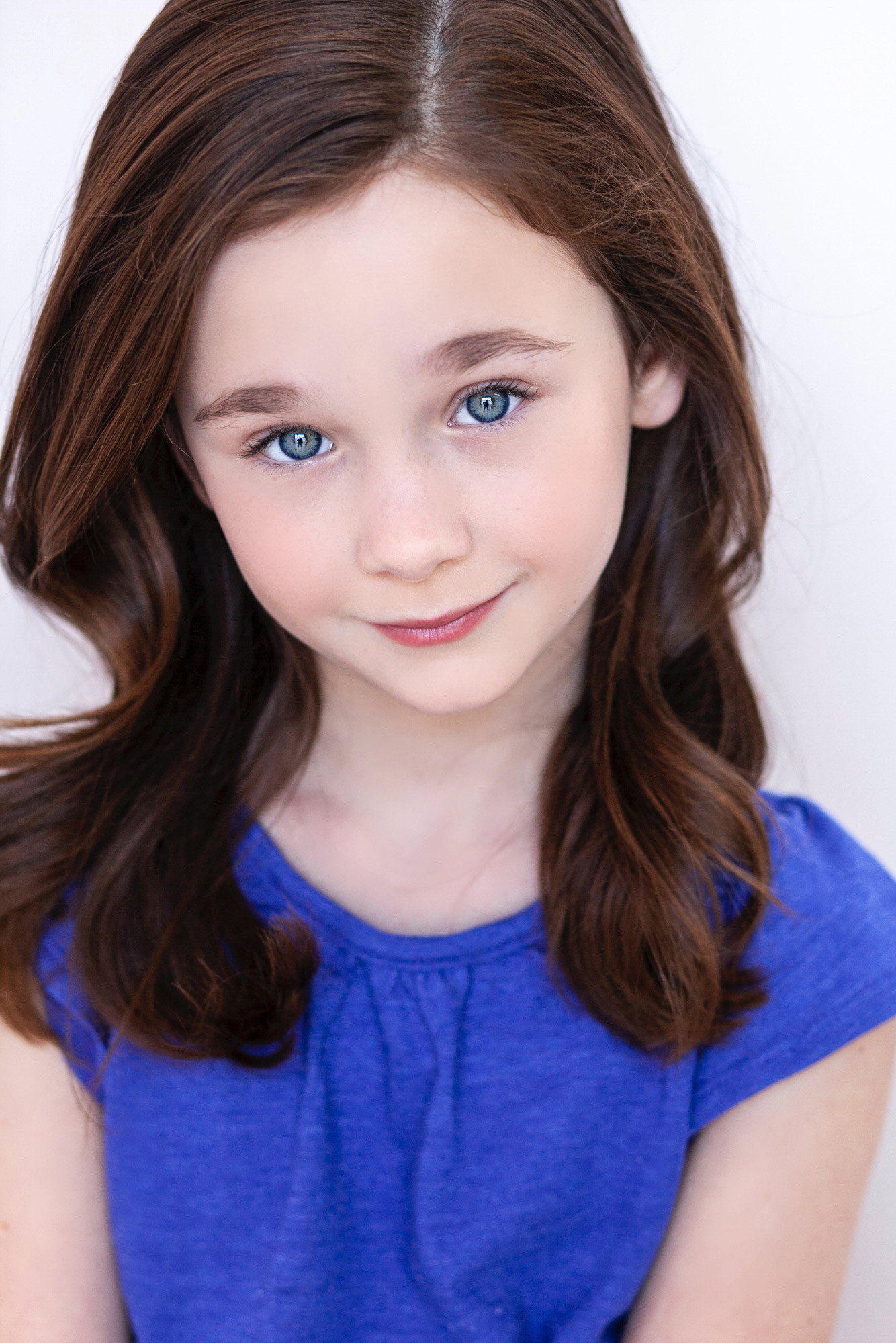Jorie Blake Rosen as Grace Hudson in Birds, Bees, and Threes