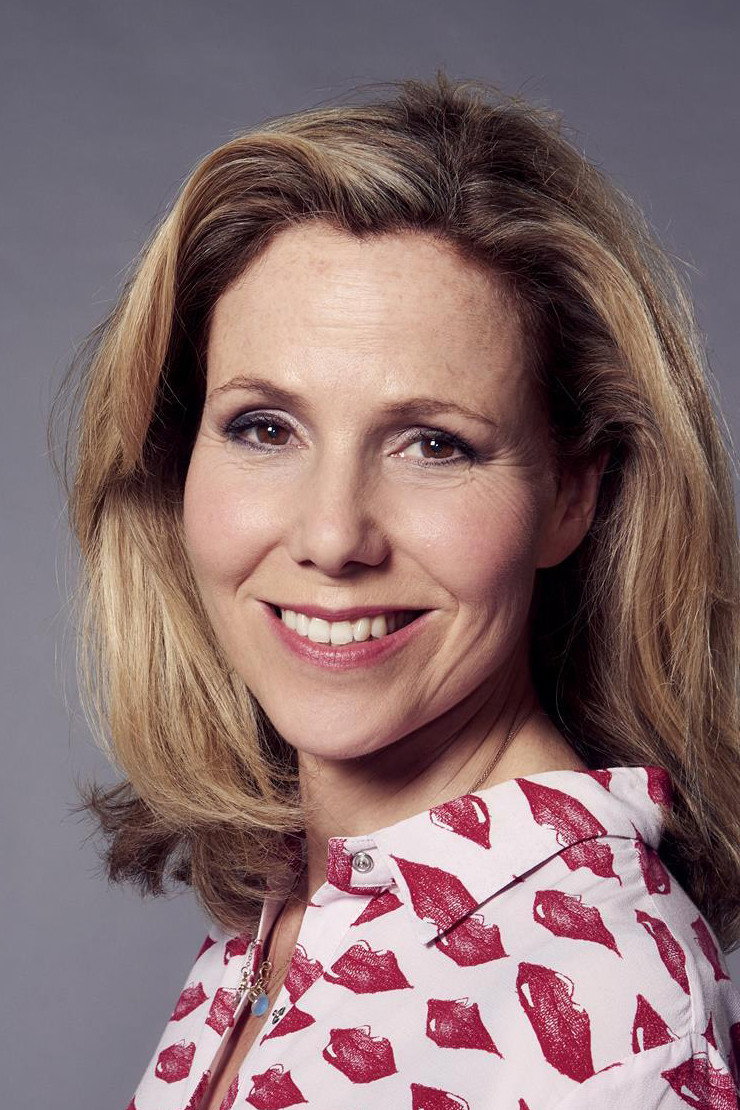 Sally Phillips as Worthaboutapig in Gladiatress