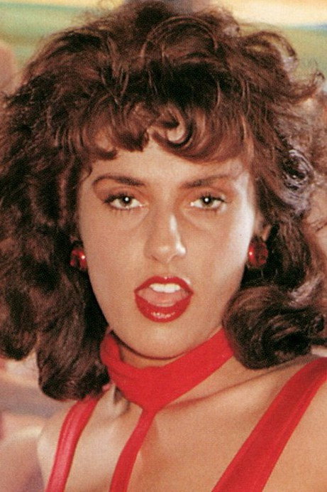Simona Valli as Contessa in Dracula