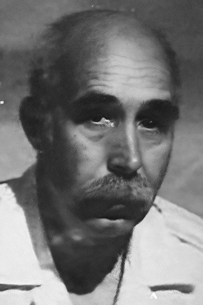 Евгений Клименко as (voice) in Dad, Mom and the Golden Fish