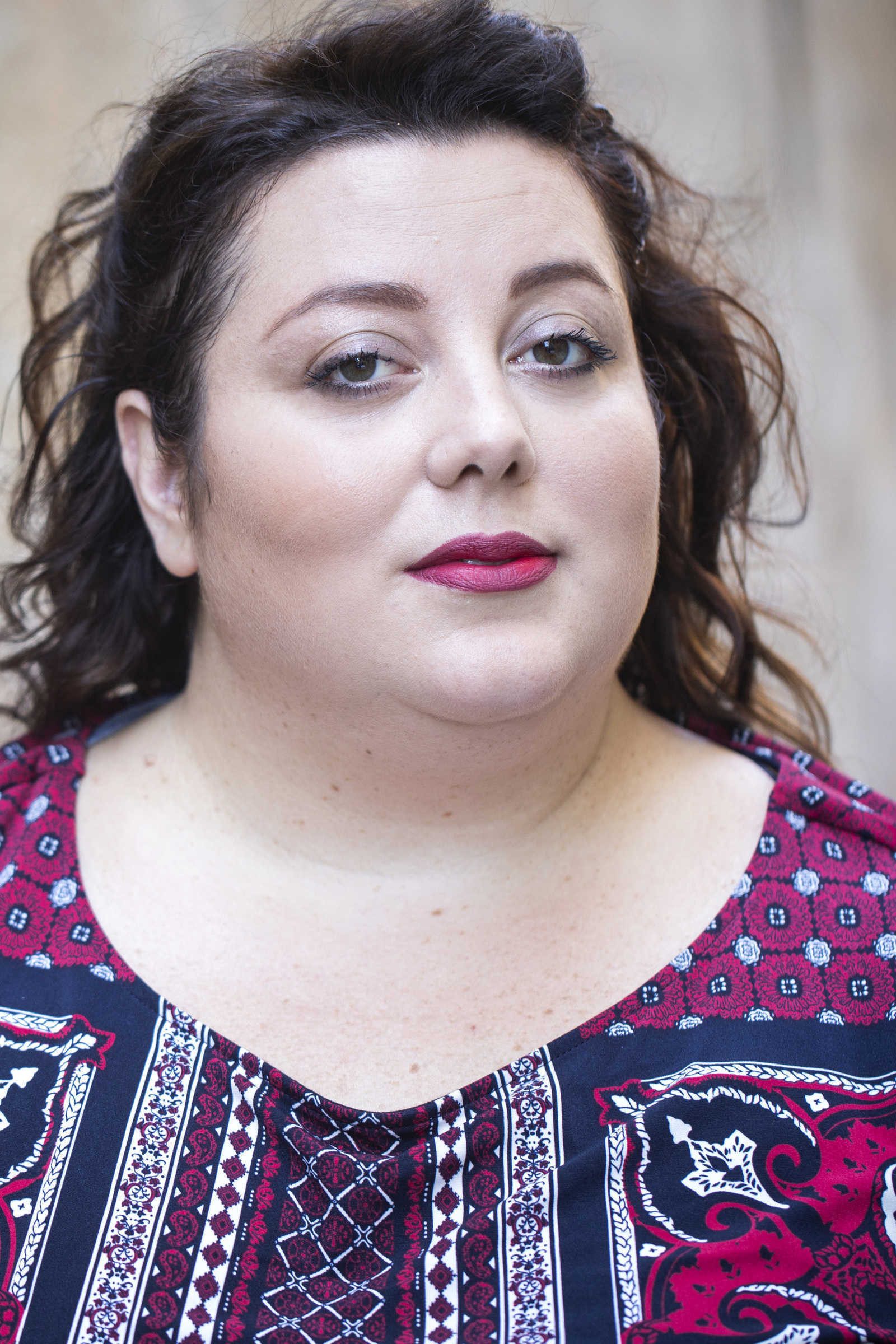 Viviana Cangiano as Bernarda in Il pataffio