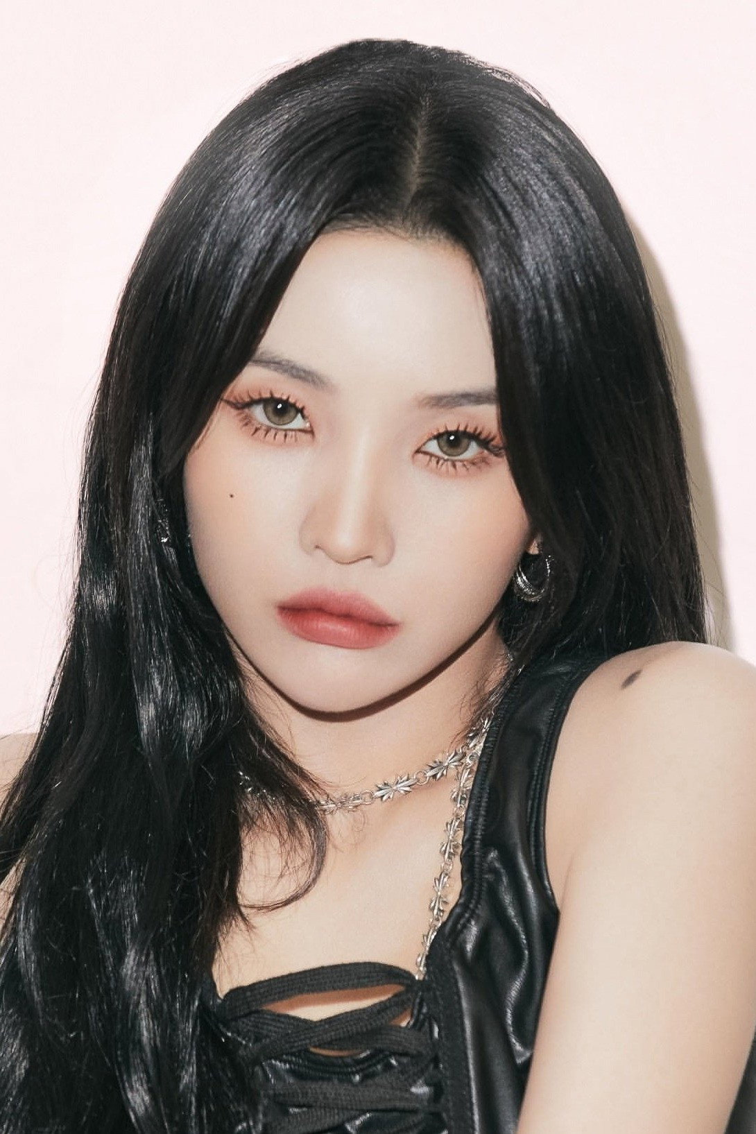 전소연 as Ela mesma in My Teenage Girl