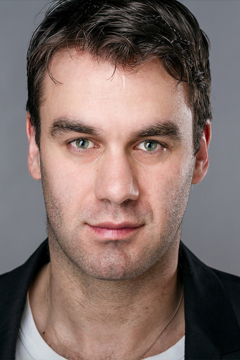 Đorđe Marković as Otac in Emergency Exit