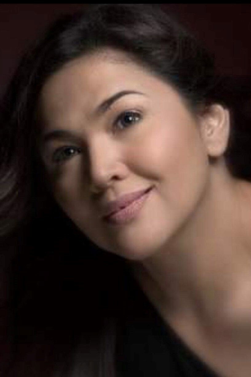 Mickey Ferriols as Emerald in Run To Me