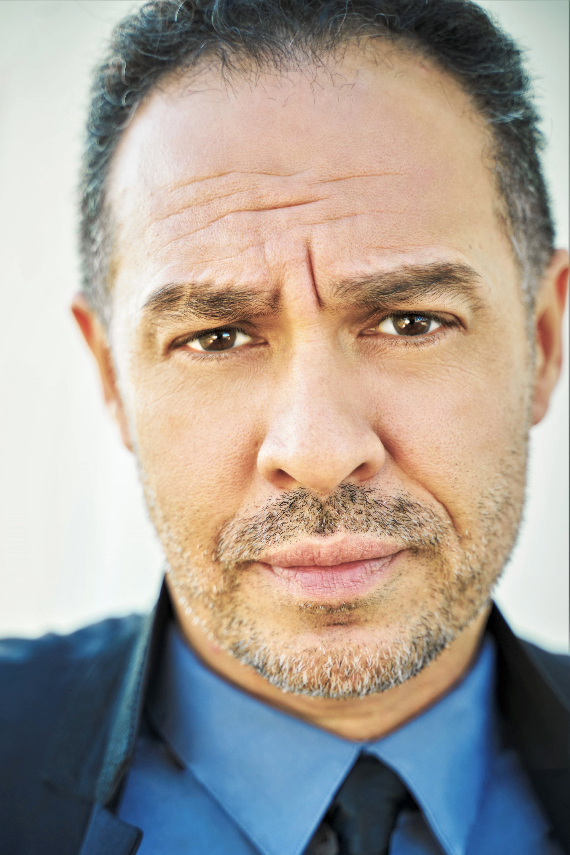 Al Vicente as Brendan in Irish Twins