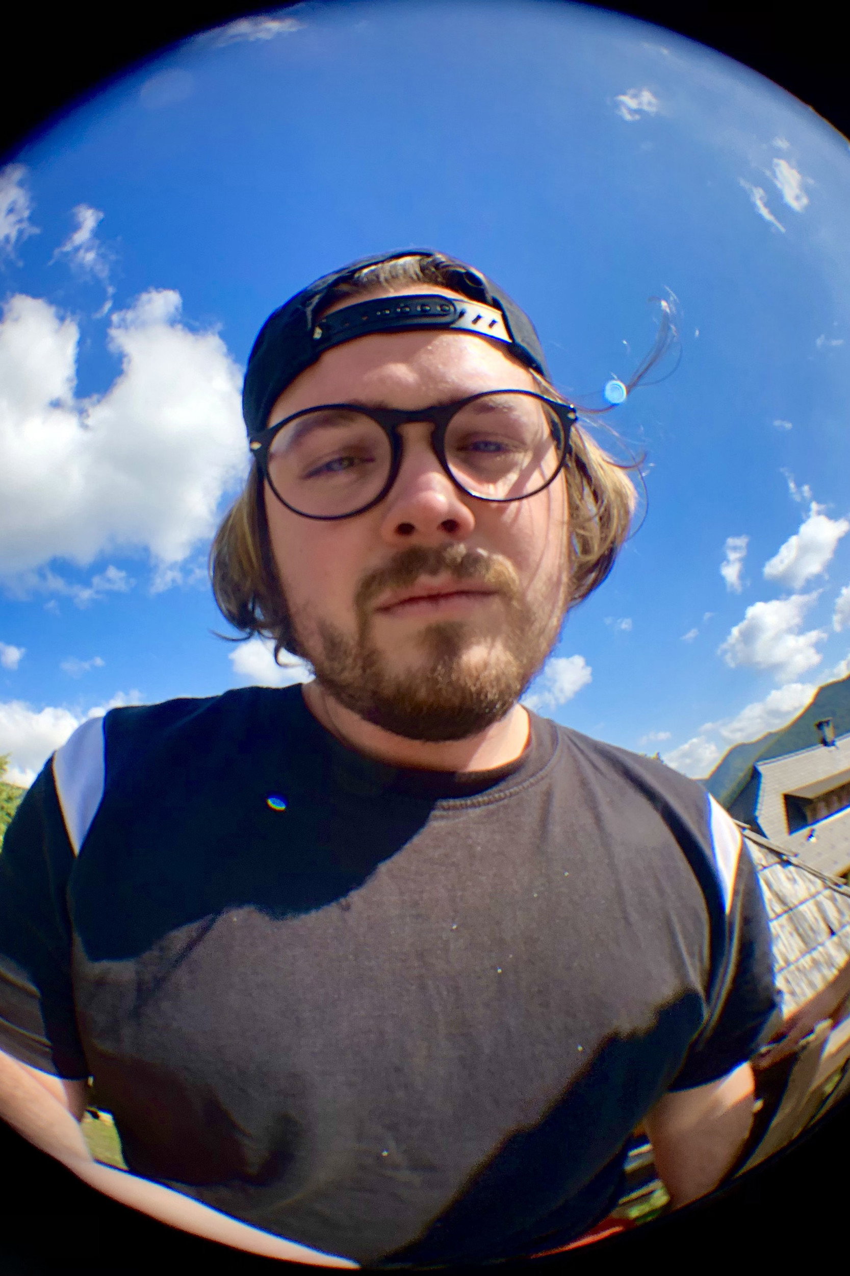 Ivan Stanojević as Hipster in Asshole in Front