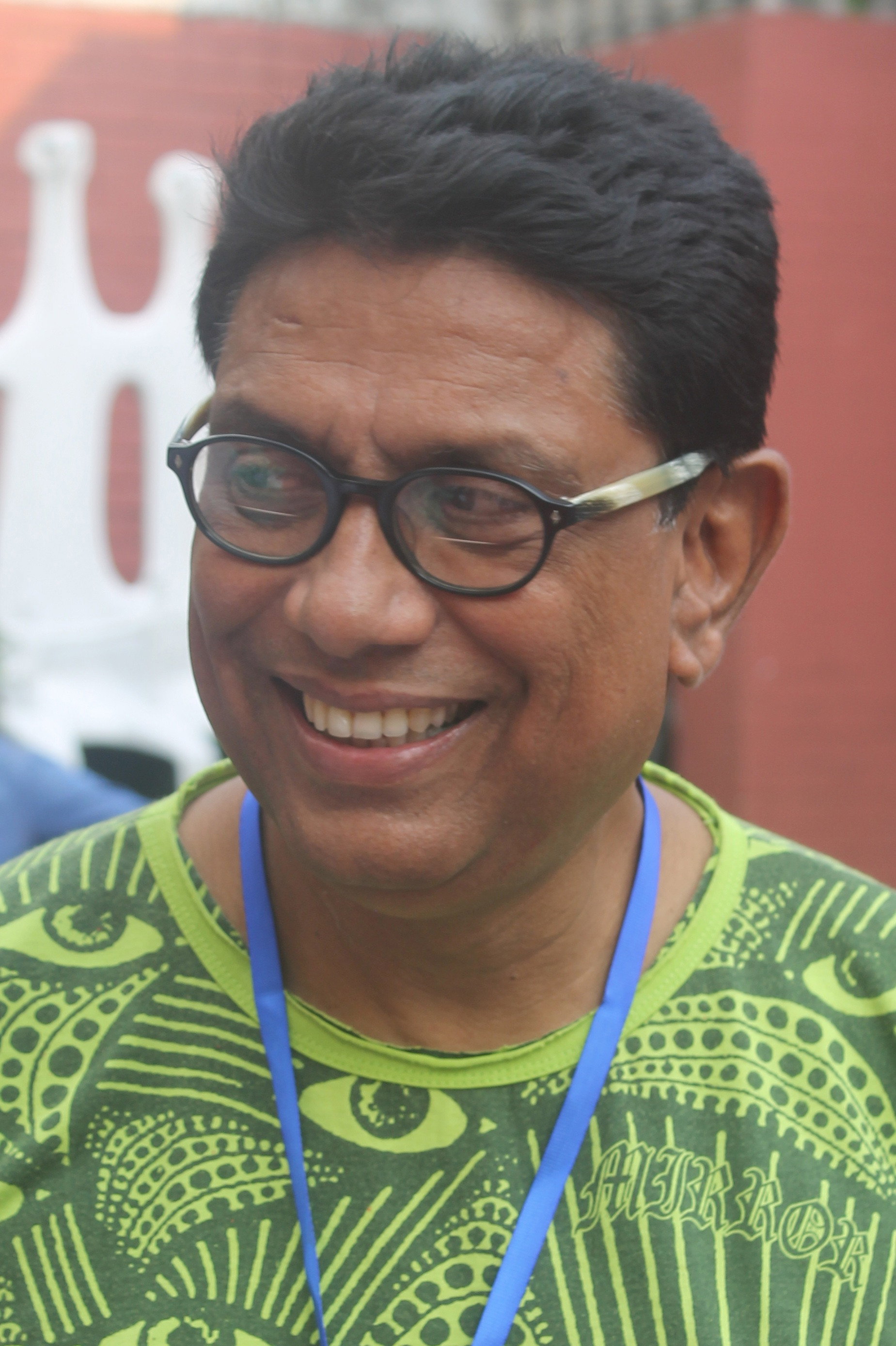 Afzal Hossain as Minister of Religion in Taandob