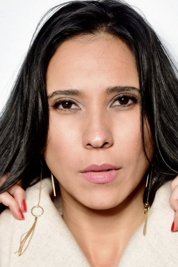Yuliet Cruz as Lía in Sergio and Sergei