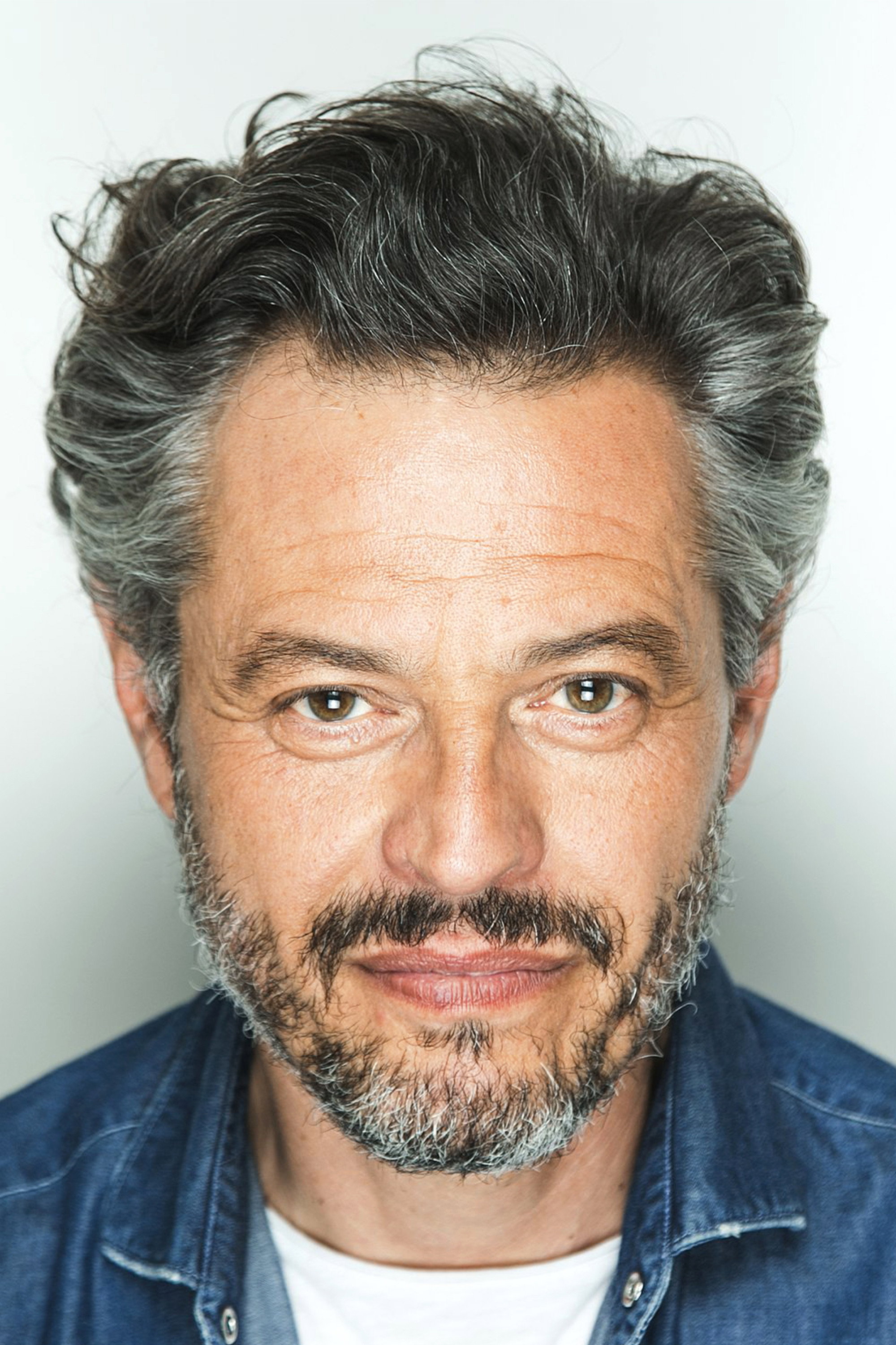 Stefano Pesce as Marco in Ma che colpa abbiamo noi