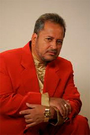 Fabio Restrepo as Justo in Do You Even Know Who I Am?