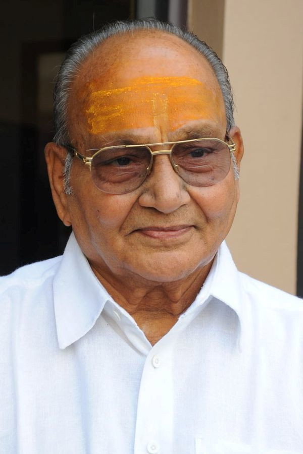 K. Viswanath as Keerthi's Grandfather in Happy Sugar Life