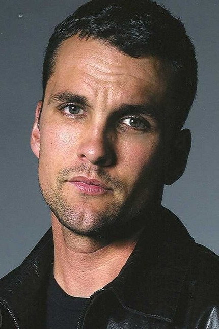 Sean Bell as Lt. Tim Macy in One Kill