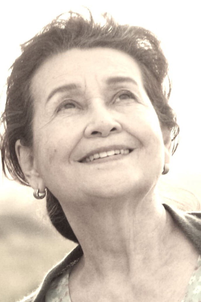 Marita Zobel as Aling Loleng in Puto