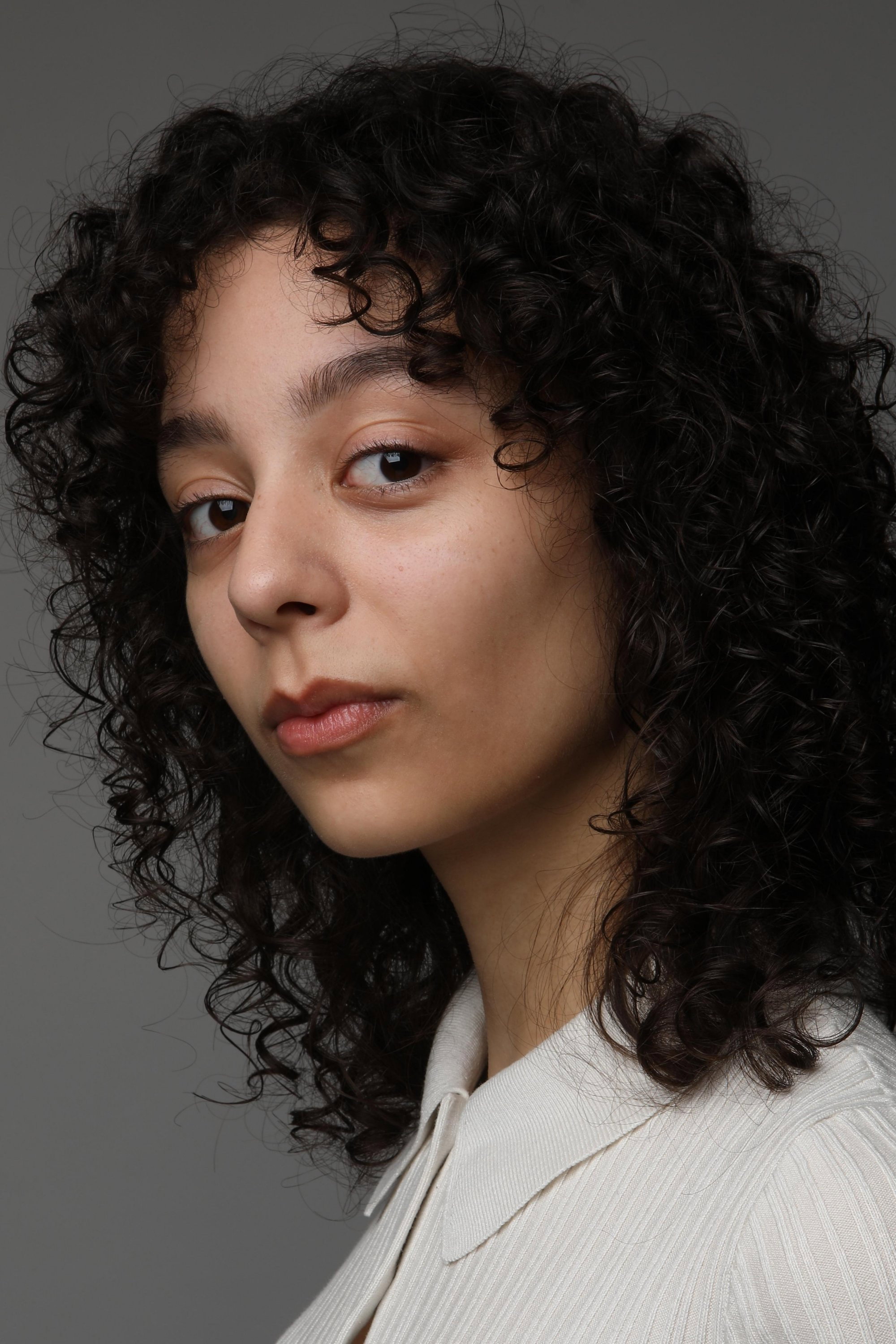 Thalita Beltrão Sørensen as Young Woman in Dizzy Mizz Lizzy - Amelia