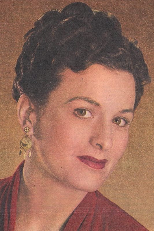 Lydia Clarke as Self in Charlton Heston: For All Seasons