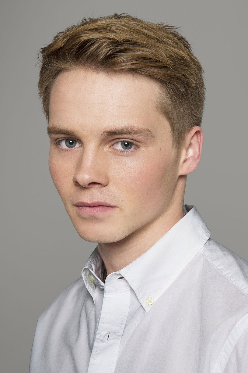 Sam Strike as Ryan Dougherty in American Outlaws