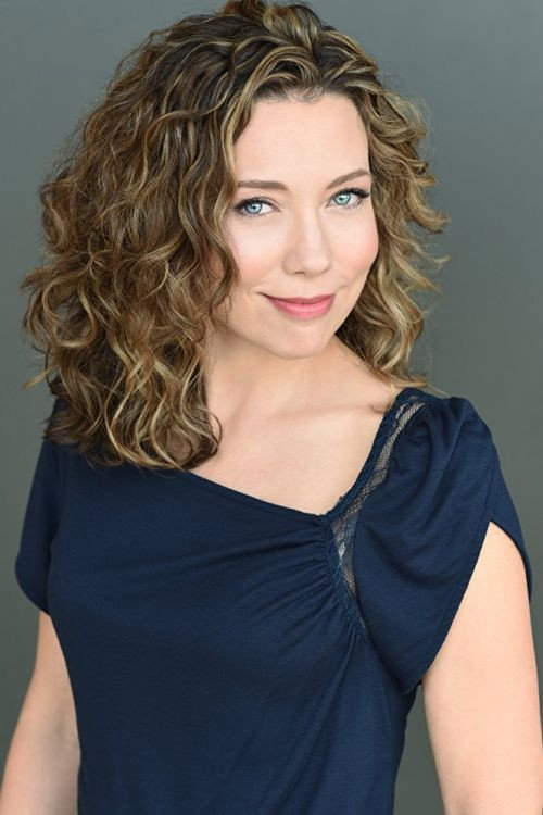 Cynthia Evans as Jody in Stomp! Shout! Scream!