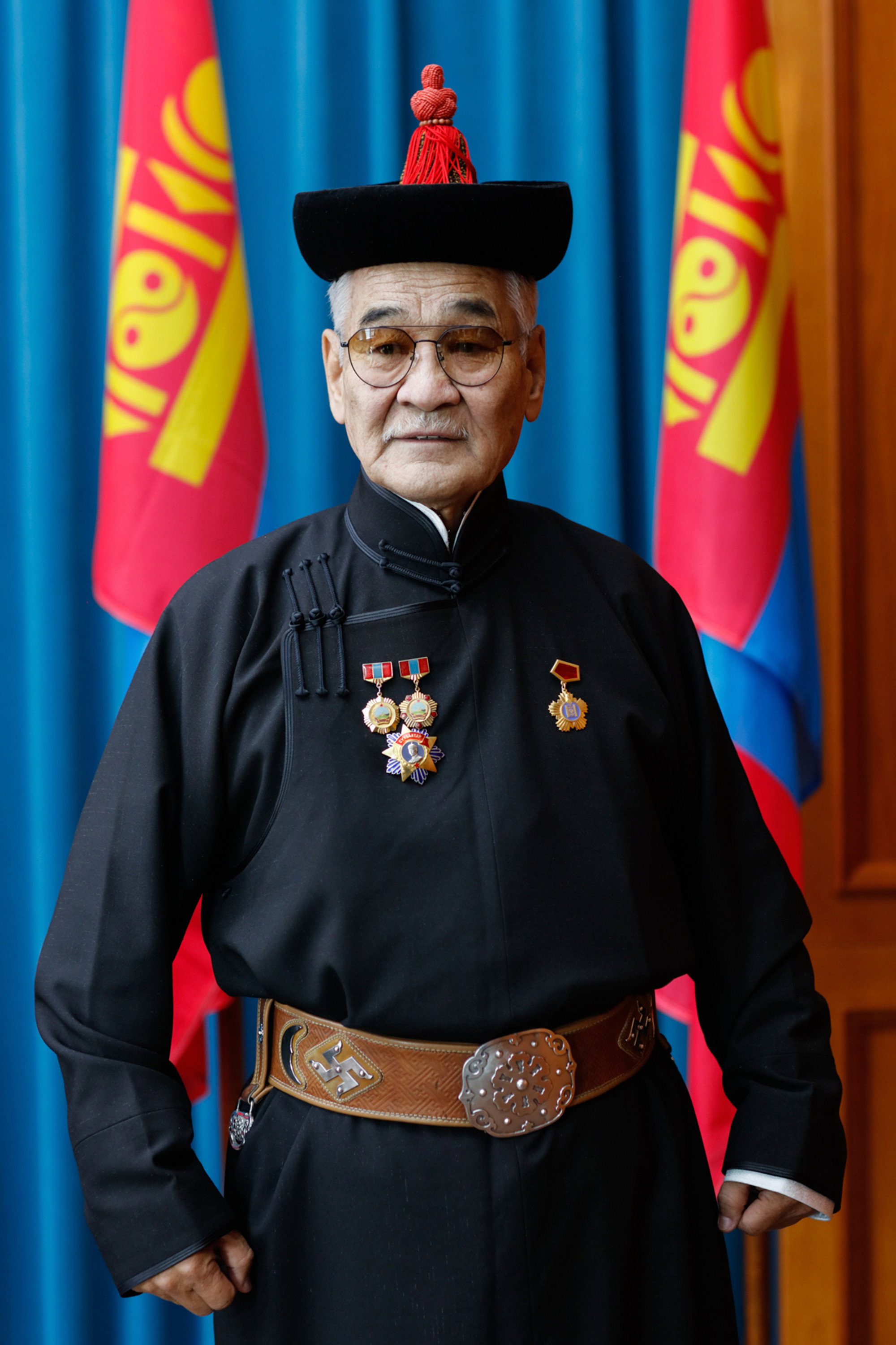 Tserendagva Purevdorj as Gankhuyag in Flames of Struggle