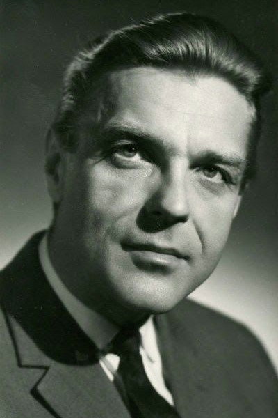 Nándor Tomanek as Doborján Pál in Impostors