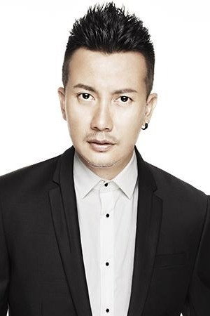 Chen Hanwei as 王俊伟 in Of Cops and Men