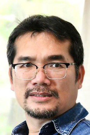 Raywat Peanpojjananarth as Tang's father in Self