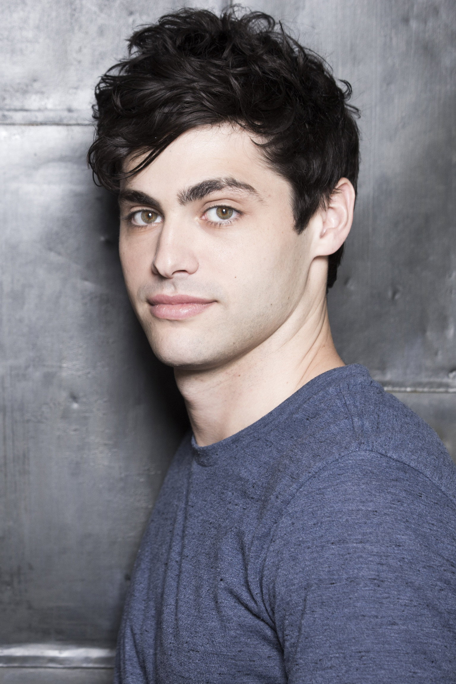 Matthew Daddario as Alec Lightwood in Shadowhunters