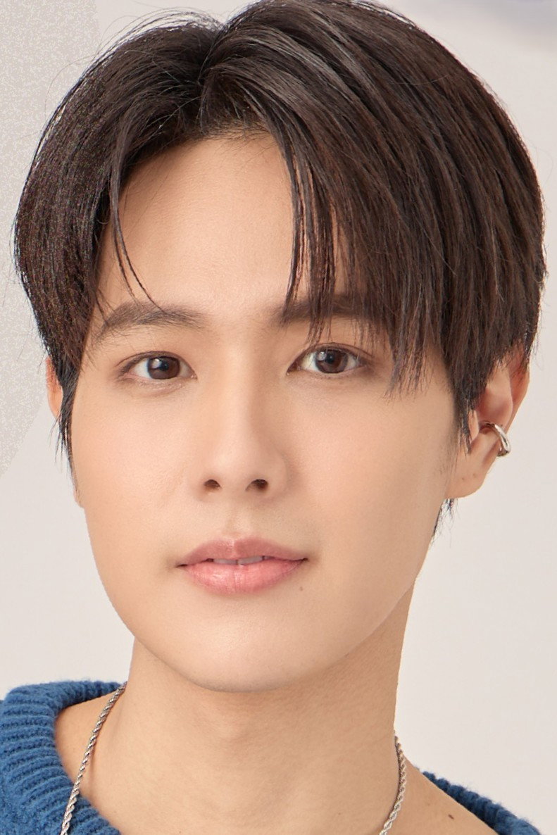 จีรัสณ์ วงศ์เพียร as Tast in Overdose