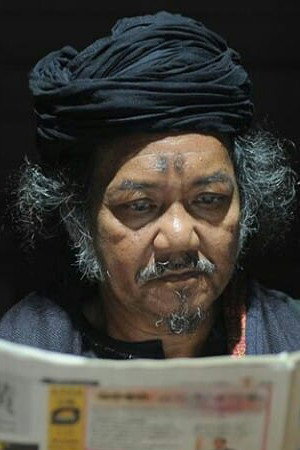 Kamarool Haji Yusoff as Penghulu Haji DIn in Sebuah Piala Seekor Kambing