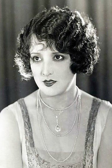 Estelle Taylor as Lady Raffles in Lady Raffles
