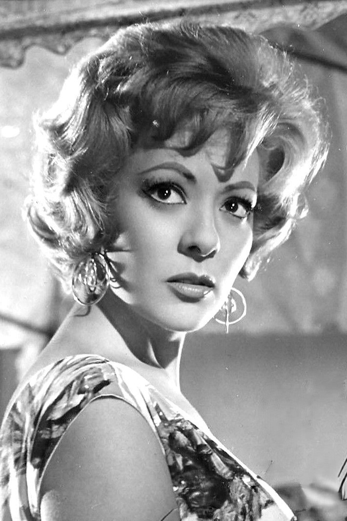 Silvia Pinal as Reverenda Lucía / Madre Superiora #2 in Little Angel Face