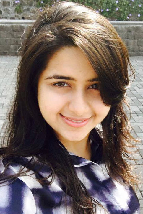 Palak Jain as Young Suman in Ek Duje Ke Vaaste