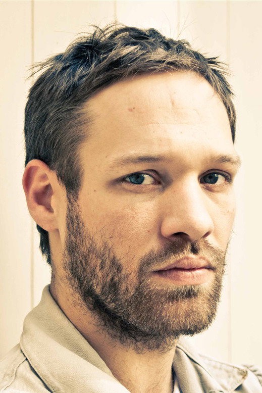 Paul Hamy as Eliott W.R in The Last Journey