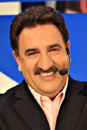 Ratinho as Alcides in Ghost Killers vs. Bloody Mary