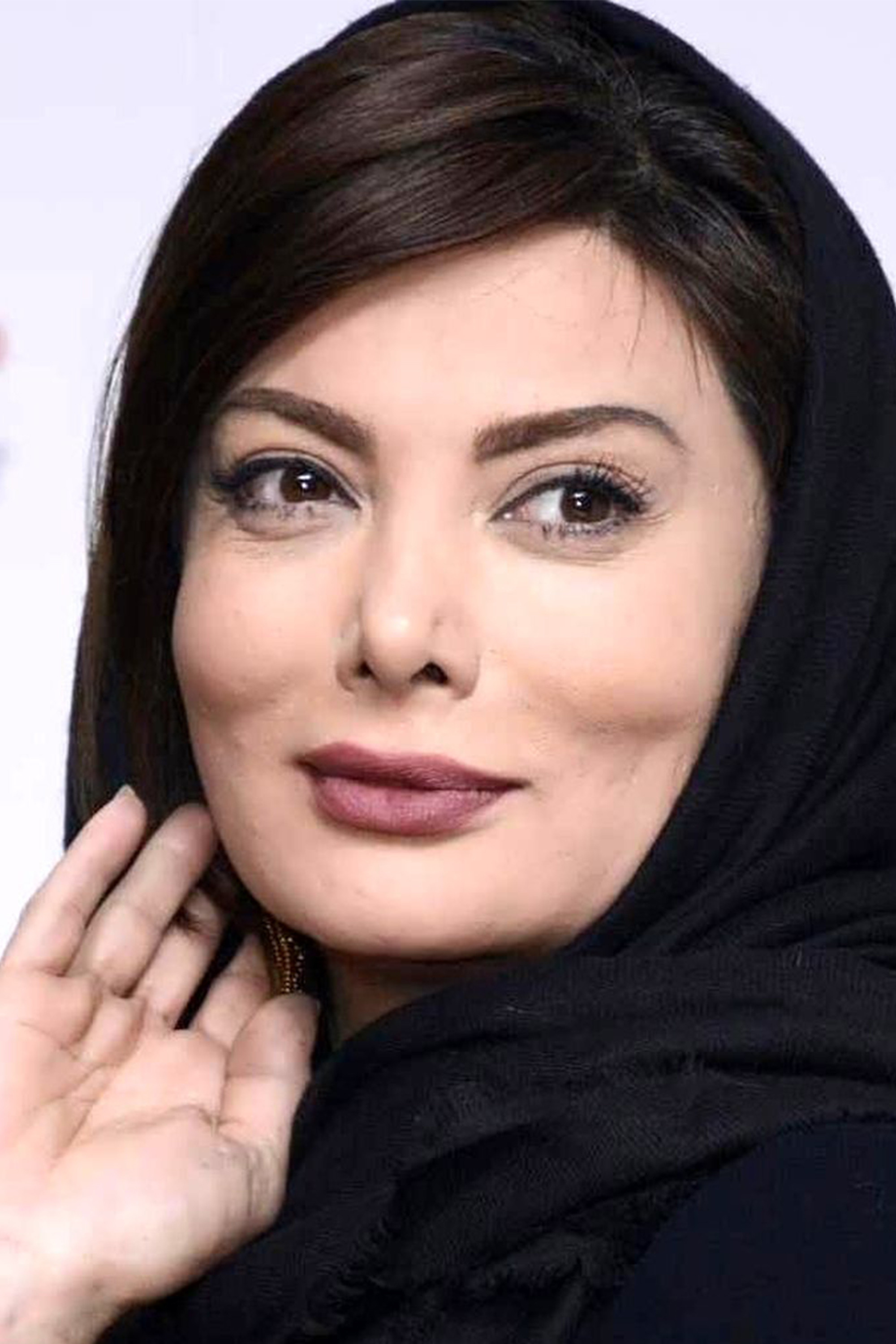 Negar Foroozandeh as Dr. Nazanin in Hedgehog
