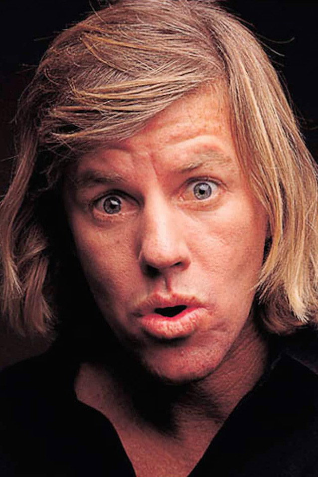 Wayne Bartholomew as Self in Bustin' Down the Door