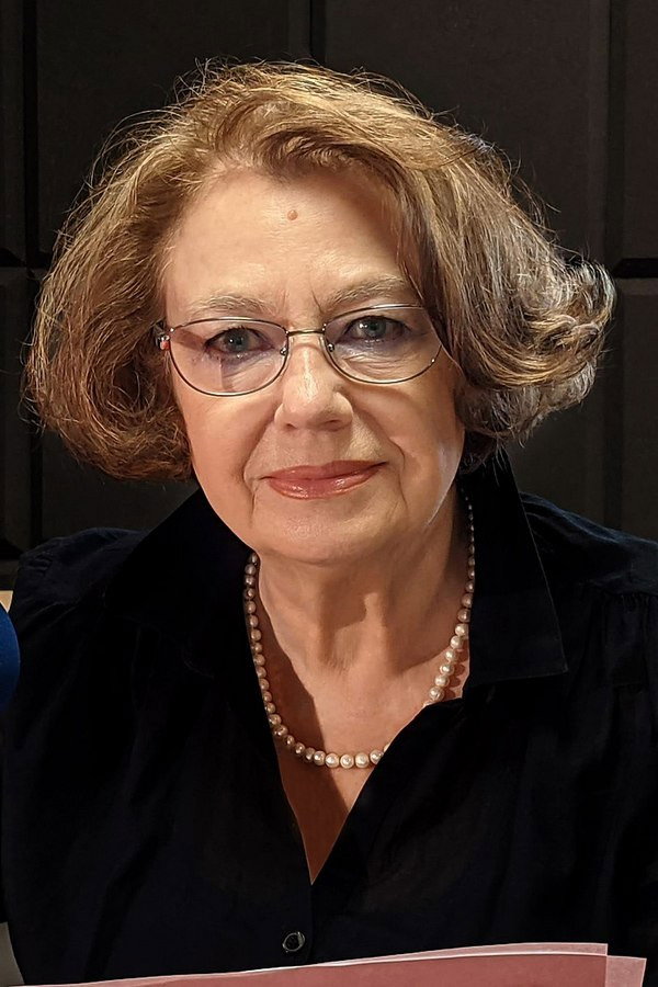 Hanna Giza as Eliza Orzeszkowa in "Ty pójdziesz górą..." (Eliza Orzeszkowa)