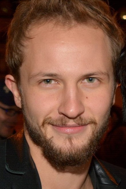 Mathieu Spinosi as Vincent in Guyane