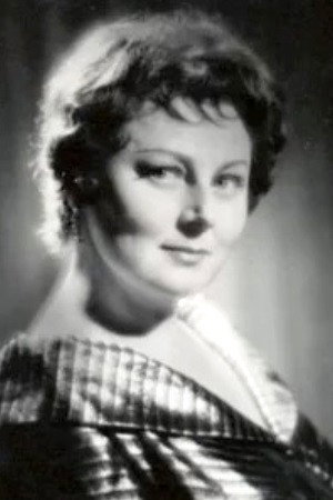 Antonina Gordon-Górecka as Dr Anna Górska in Invitation