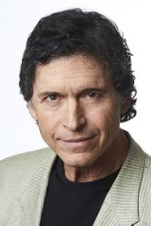 Michael Muntz as Mike Walker in Bay City