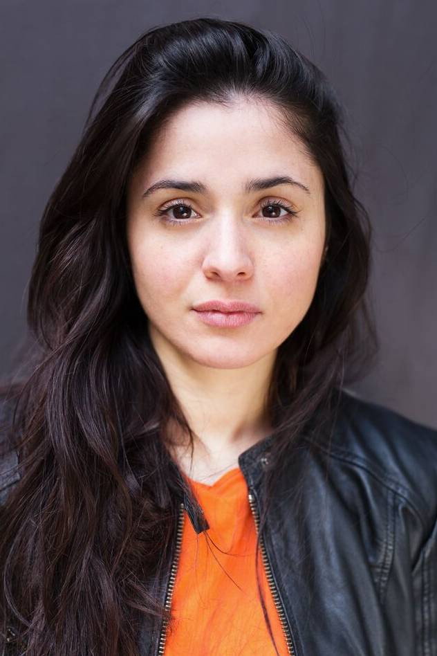 Canan Kir as Asli in Copilot