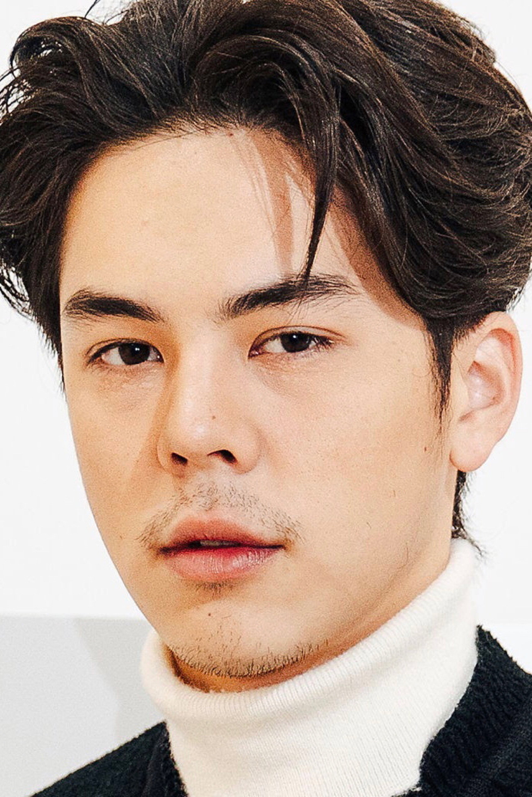 พชร จิราธิวัฒน์ as Ake in Curse Code