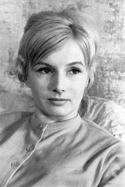 Alicja Zommer as Alicja in Kryptonim Nektar
