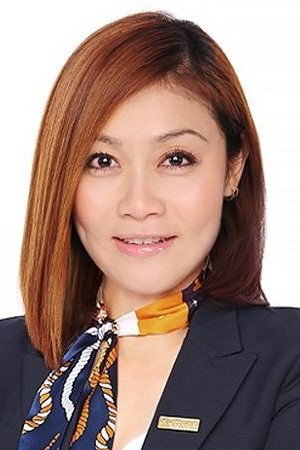 Emily Yeo as 古秀珍 in 浮沉