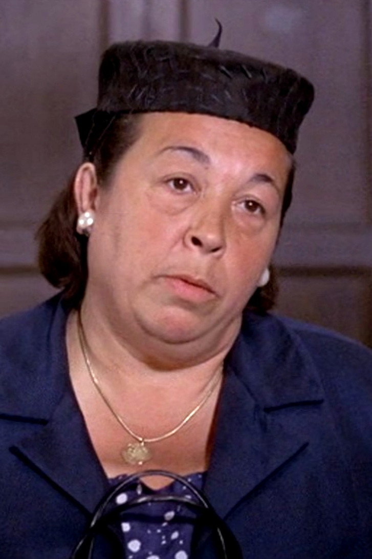 Franca Scagnetti as Ostessa in Firefighters 2: Heroic Mission