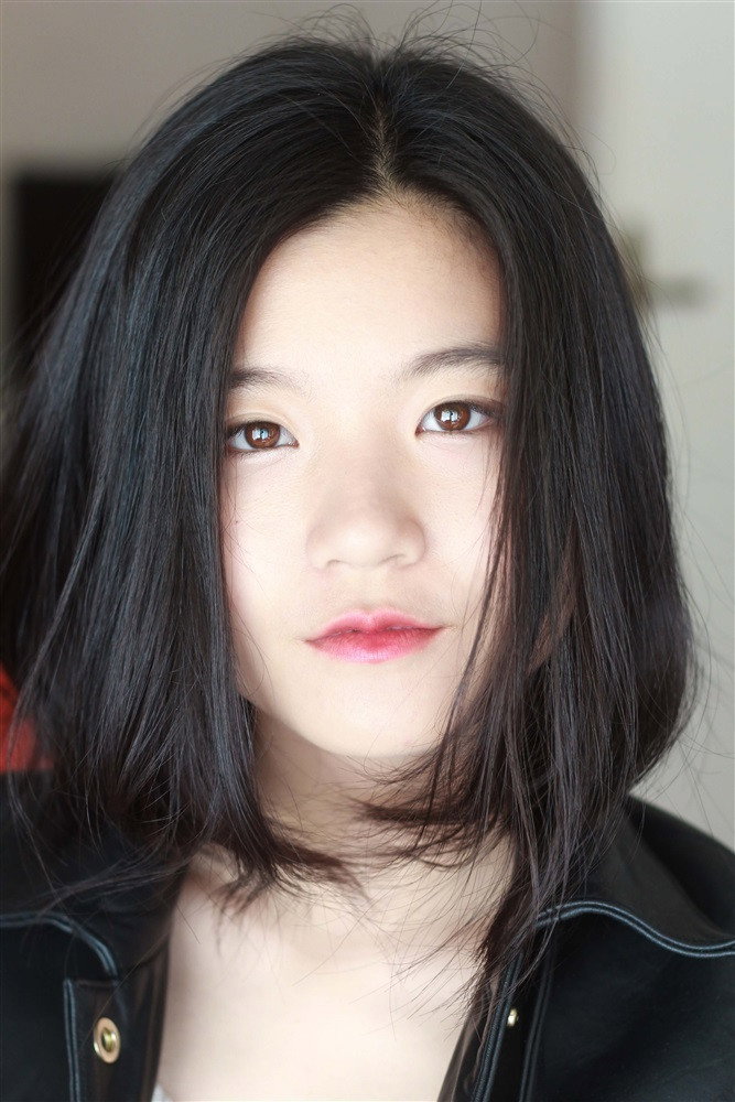 Clara Choï as Nanako in Yoroï