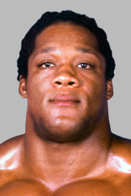 Anthony White as Himself in WWE Legends' House
