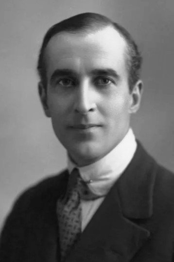 Arthur Wontner as Eugene Aram in Eugene Aram