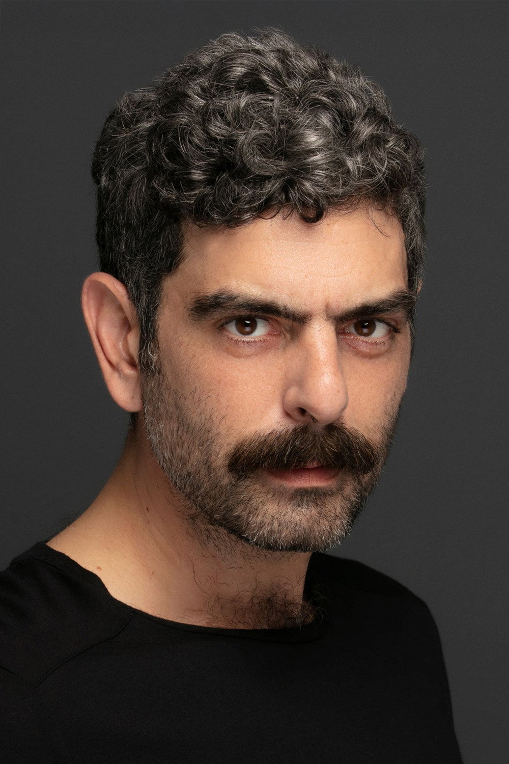 Mehmet Ali Nuroğlu as Nureddin Zengi in Saladın: The Conqueror of Jerusalem